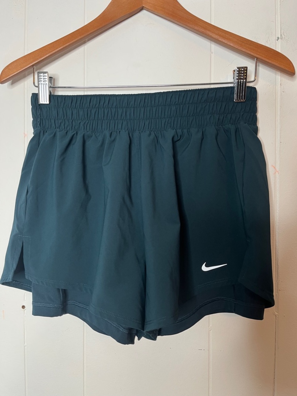 Nike Women's Teal Athletic Shorts Lined Size S